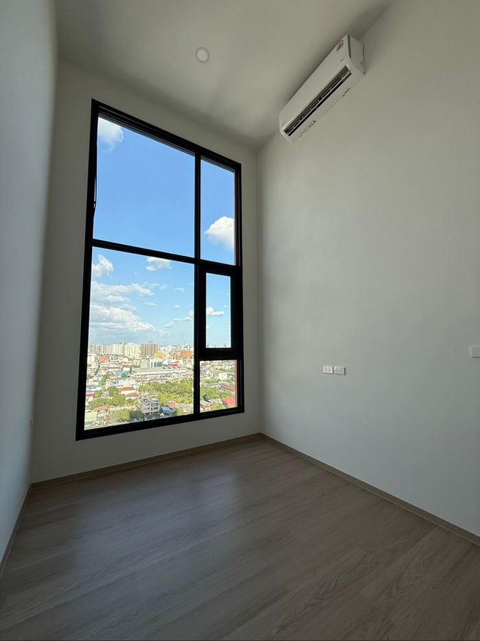 รูป ขายดาวน์ Origin Play Bangkhunnon ห้องมุม เพดานสูง - รูปที่ 10/19