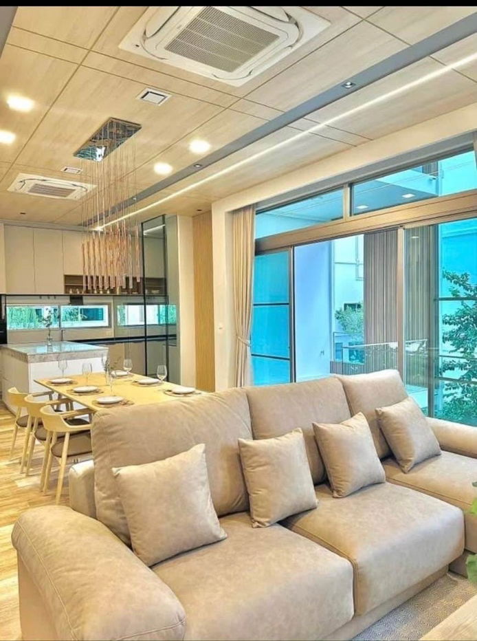 picture Luxury House for Rent VIVE RAMA 9 Japandi House Located in Krungthep Kreetha, close to Wellington International School. Japandi-style house - 5/15