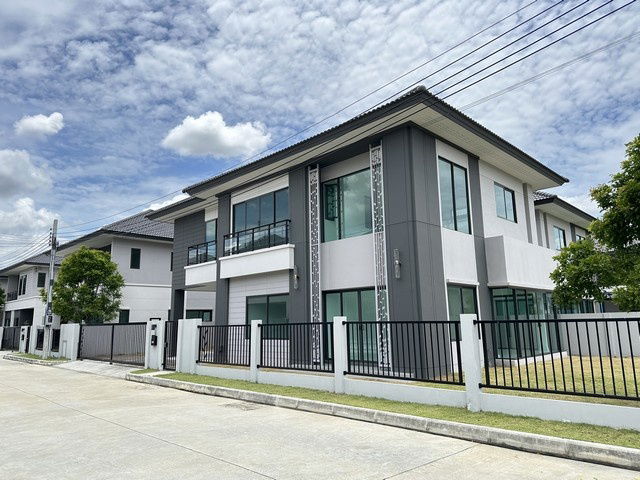 picture Two-storey detached house for sale, Chewarom Nakhon In project, land area 94.5 sq m. - 3/13