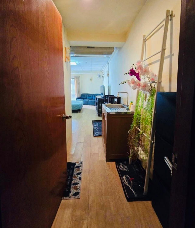 รูป KT0006📲LineID @556ryccg🏊28 ตรม สตูดิโอ ชั้น 2 แถมเฟอร์นิเจอร์ Rimhaad Jomtien Beach Condo | ริมหาด จอมเทียน บีช คอนโด - รูปที่ 6/8