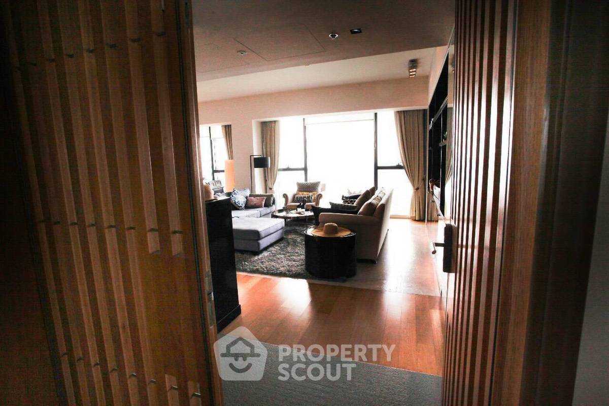 รูป คอนโด 3-ห้องนอน ที่ เดอะ เม็ท สาทร ใกล้ BTS ช่องนนทรี (ID 452625) - รูปที่ 3/8