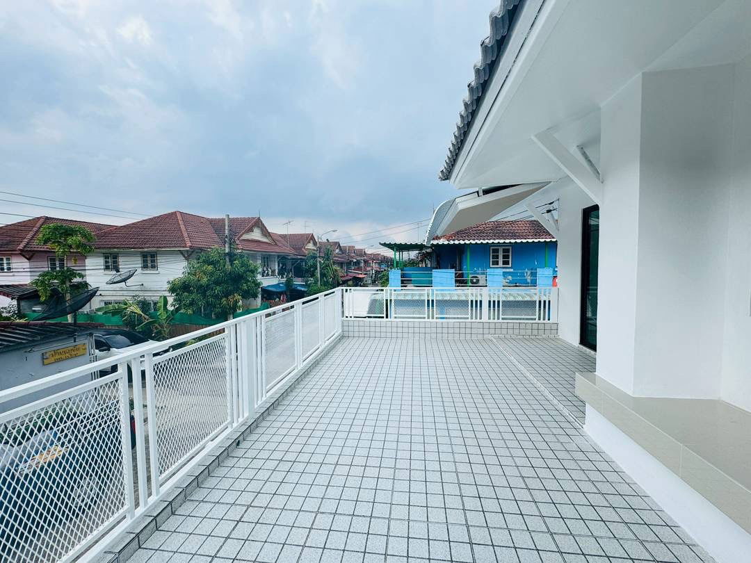รูป ทาวน์เฮ้าส์ 2 ชั้น #หมู่บ้านพฤกษา3 วัดลาดปลาดุก! หลังริม เนื้อที่ 24 ตร.วา มีพื้นที่ด้านข้าง! ฟังก์ชันใหญ่ 4 ห้องนอน 2 ห้องน้ำ ต่อเติมระเบียงหน้าบ้าน - รูปที่ 17/20