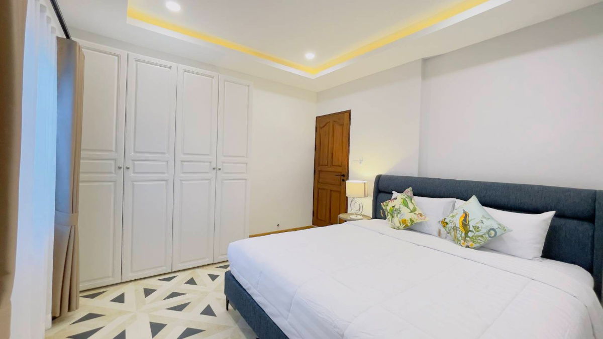 รูป ให้เช่าPool Villa 2 ชั้น 4 ห้องนอน 5 ห้องน้ำ 1 ห้องครัว 2 ที่จอดรถ - รูปที่ 17/20