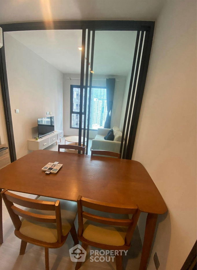 รูป คอนโด 1-ห้องนอน ที่ ไลฟ์ อโศก - พระราม 9 ใกล้ MRT พระราม 9 (ID 2466726) - รูปที่ 4/7