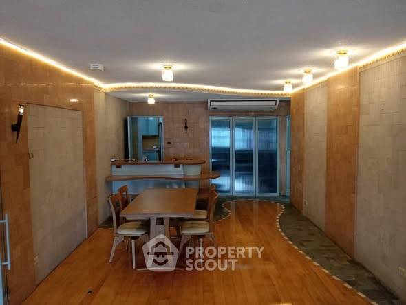 picture 2-BR Condo at Sithakarn Condominium near BTS Phloen Chit (ID 2467073) - 4/14