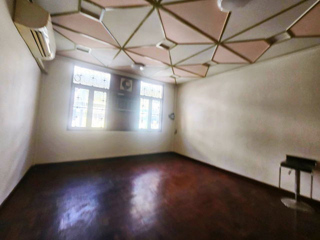 รูป อัญมณีล้ำค่า BTSพญาไท ราชเทวี และ ARL เพียง 598 เมตร 407 ตร.ม. ถนนเพชรบุรี ซอย 3-9 เพียง 5 นาทีสู่สยามพารากอน อาคารพาณิชย์ กว้างขวาง 4 ชั้น - รูปที่ 4/8