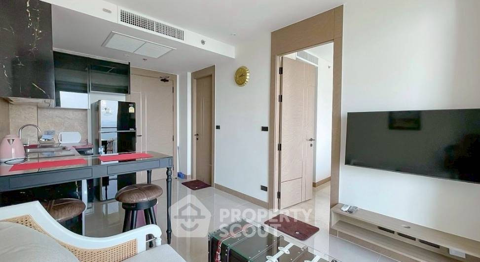 picture 1-BR Condo at The Riviera Ocean Drive close to Jomtien Beach (ID 2467670) - 3/14