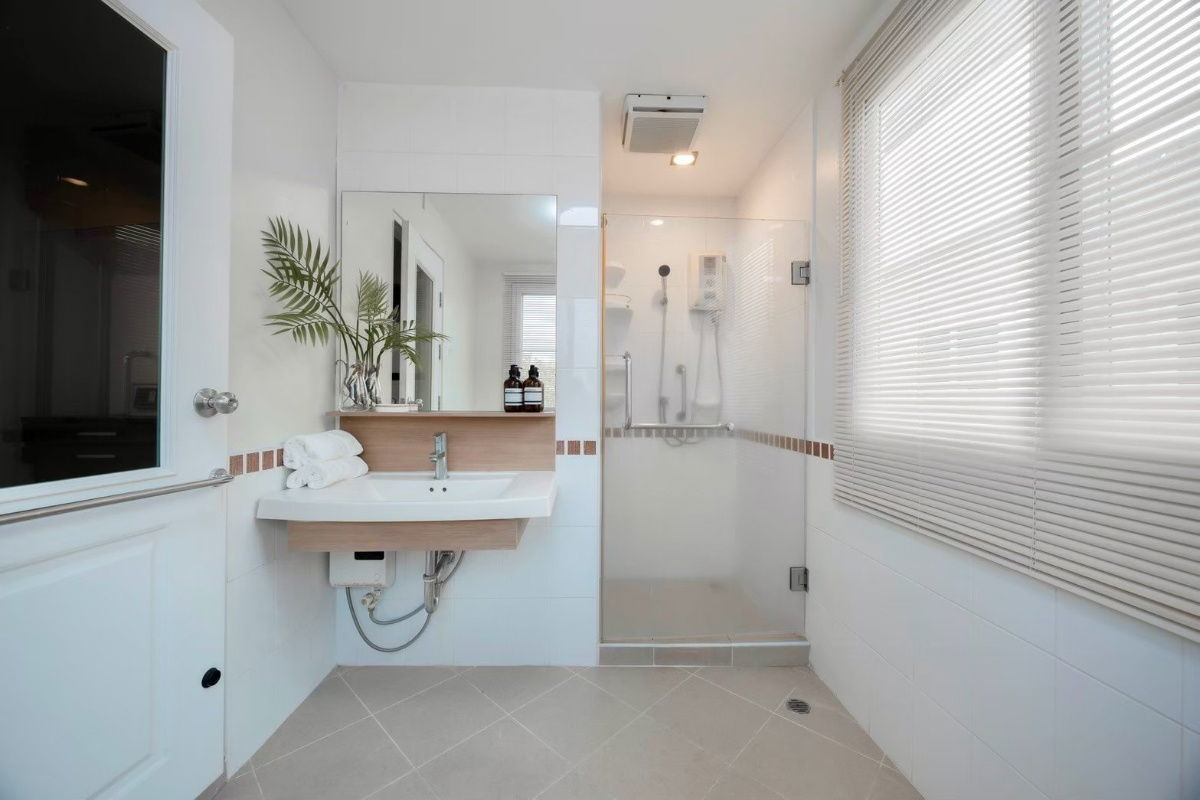 รูป บ้านรีโนเวทใหม่ โครงการ วรารมย์ แก้วนวรัฐ ใกล้ถนนวงแหวนรอบสาม - รูปที่ 7/8