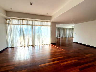 คอนโดให้เช่า : La Cascade Condominium, 3 bedrooms - BTS Thonglor, for rent 3 bedrooms, for rent