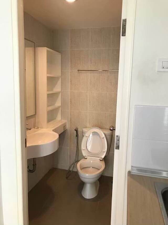 รูป ห้องสวย เดินทางสะดวก  เป็นสัดส่วน  ลุมพินี นครอินทร์ - รูปที่ 7/8