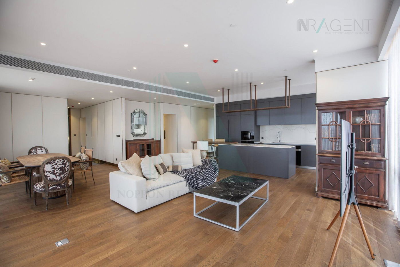 picture 🚩 For Sell Condo MUNIQ LANGSUAN Building 1, Floor 25,3 bed room, Room size 280 sqm - 3/8