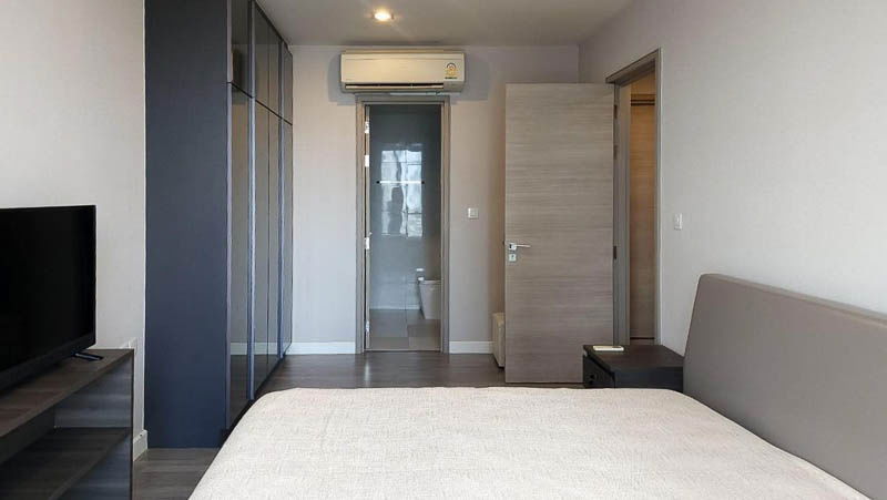 รูป ให้เช่า คอนโด The Room พระราม 4 แบบ 2 ห้องนอน 85 ตรม ชั้นสูง เฟอร์นิเจอร์ เครื่องใช้ไฟฟ้าครบ ใกล้ MRT หัวลำโพง สามย่าน พญาไท : EL25R-007  - รูปที่ 7/10