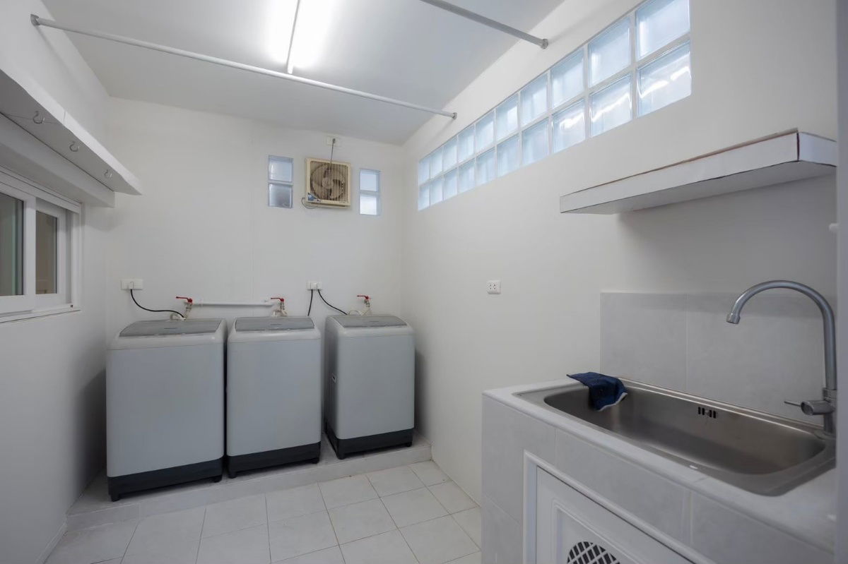 รูป บ้านรีโนเวทใหม่ โครงการ วรารมย์ แก้วนวรัฐ ใกล้ถนนวงแหวนรอบสาม - รูปที่ 5/8