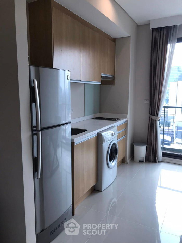 รูป คอนโด 1-ห้องนอน ที่ วิลล่า อโศก ใกล้ MRT เพชรบุรี (ID 469478) - รูปที่ 2/10