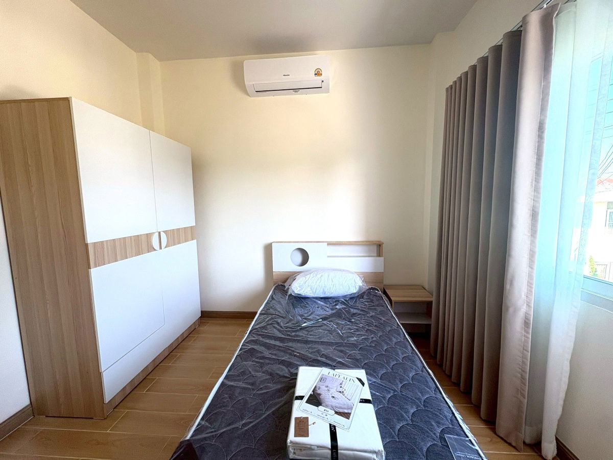 รูป ให้เช่าบ้านเดี่ยวสองชั้น  3 ห้องนอน 2 ห้องน้ำ 1  ห้องครัว  2  ที่จอดรถ - รูปที่ 16/23