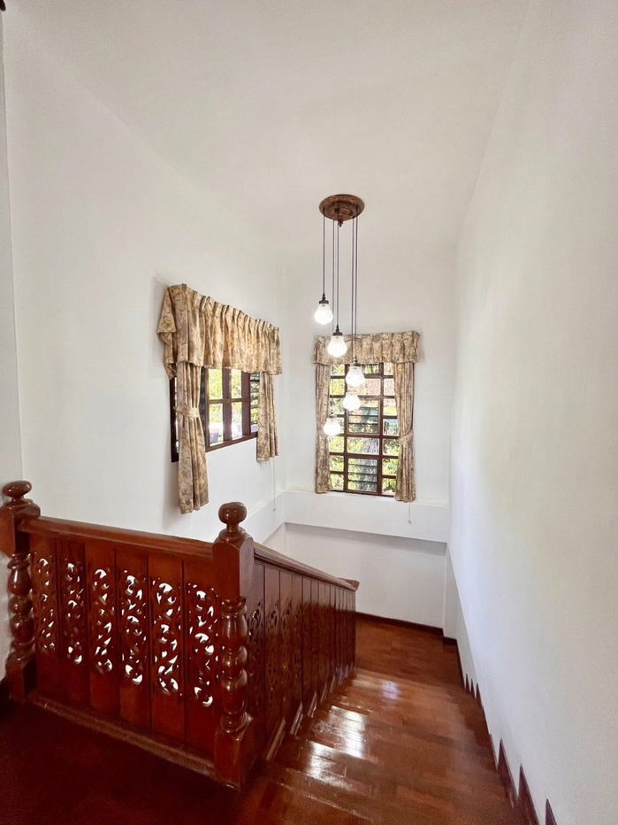 รูป ให้เช่าบ้านเดี่ยวสองชั้น  4 ห้องนอน 3 ห้องน้ำ 1  ห้องครัว  2  ที่จอดรถ - รูปที่ 10/13