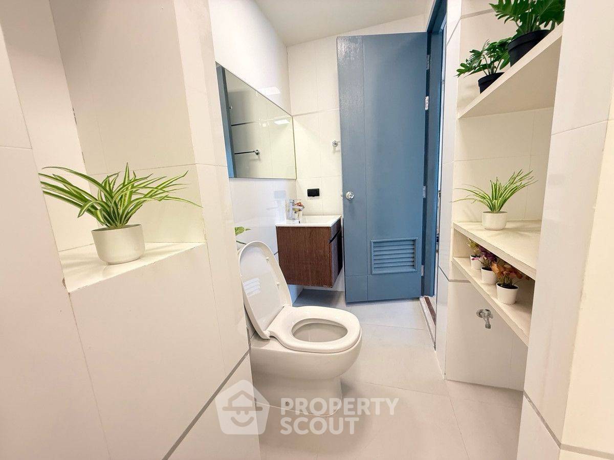 picture 1-BR Condo at Thru Thonglor in Bang Kapi (ID 2466944) - 11/21