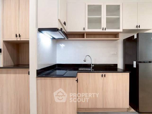 picture 1-BR Condo at Silom Grand Terrace Condominium near BTS Sala Daeng (ID 2466938) - 2/4