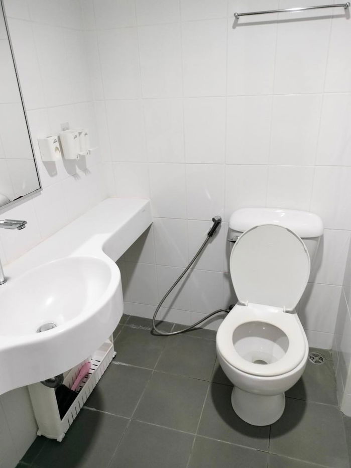 รูป ให้เช่าคอนโด ลุมพินี คอนโดทาวน์ รามอินทรา - ลาดปลาเค้า 2 ห้อง 26 ตรม.แอร์ 2 ตัว เฟอร์ครบ มีเครื่องซักผ้า (TR1218) - รูปที่ 8/9