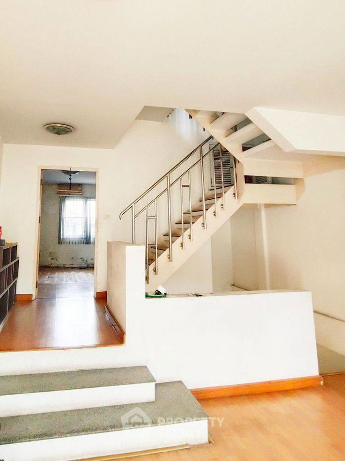 รูป ทาวน์เฮ้าส์ 3-ห้องนอน ที่ เมอริท เพลส ลาดพร้าว 87 ใน คลองเจ้าคุณสิงห์ (ID 2431136) - รูปที่ 13/17