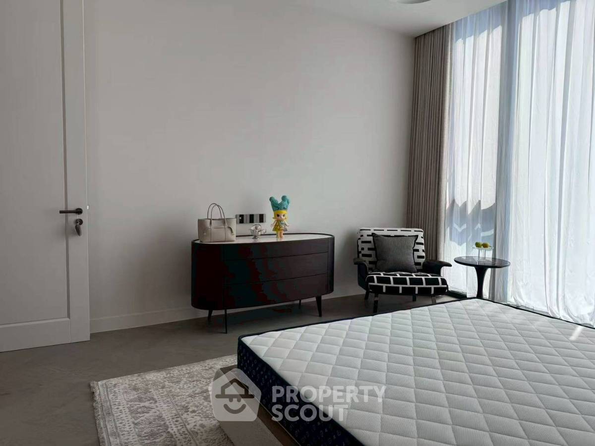 picture 2-BR Condo at One 89 Wireless near MRT Lumphini (ID 2466710) - 7/10