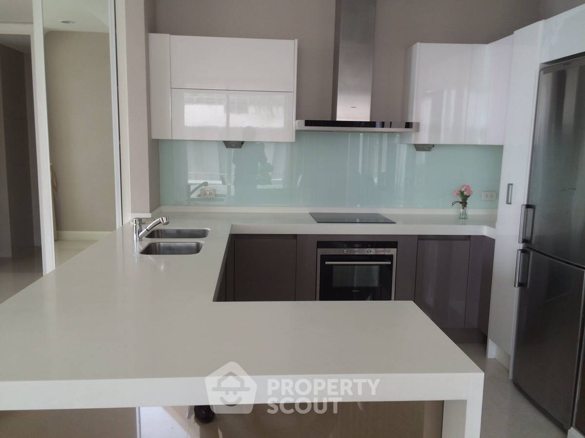 picture 2-BR Condo at Q Langsuan near BTS Ratchadamri (ID 2067633) - 6/9