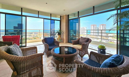 2-BR 306 Sqm Condo On 14th Floor, View Talay 2, Jomtien Pattaya (ID 1909299)