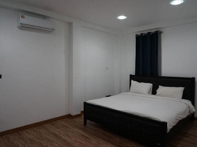 รูป ขาย: บ้านเดี่ยว 3 ชั้นพัทยา พร้อมสระว่ายน้ำส่วนตัว 6 ห้องนอน - ซอยทุ่งกลมตาลหมัน - รูปที่ 16/41