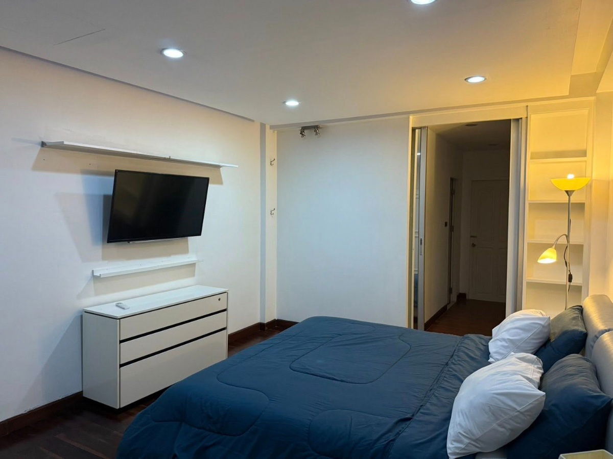 รูป ขาย: บ้านเดี่ยว 3 ชั้นพัทยา พร้อมสระว่ายน้ำส่วนตัว 6 ห้องนอน - ซอยทุ่งกลมตาลหมัน - รูปที่ 13/41