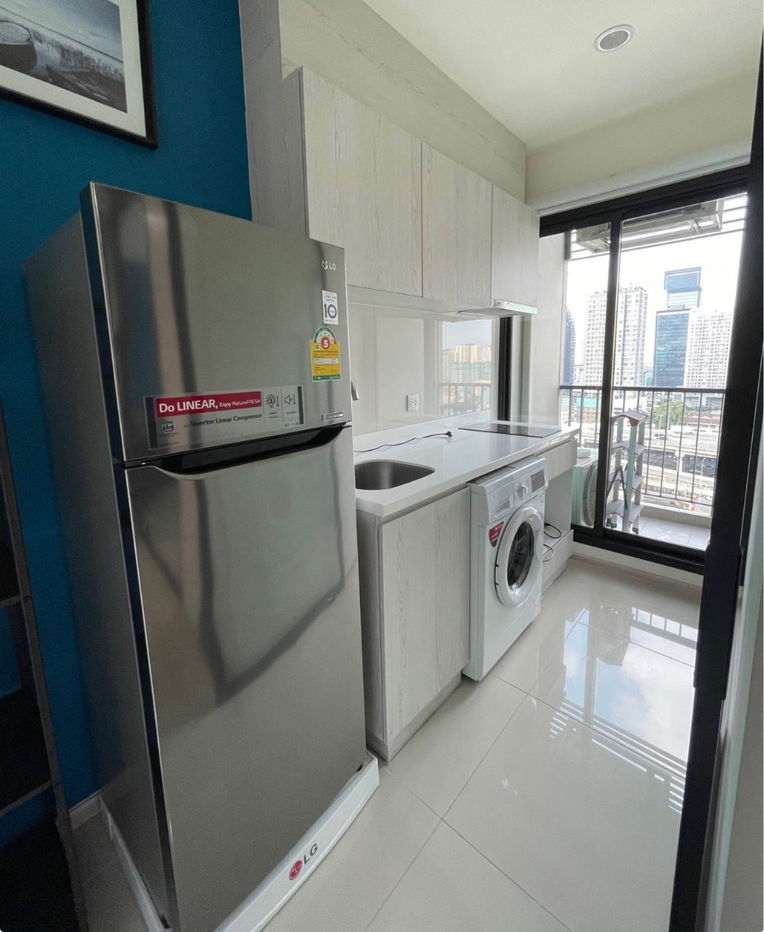 picture Life                       Asoke - 4/9