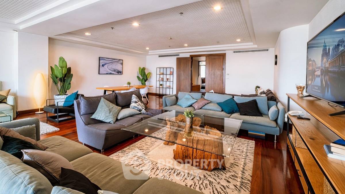 รูป คอนโด 3-ห้องนอน ที่ โปโล พาร์ค คอนโดมิเนียม ใกล้ MRT ลุมพินี (ID 452560) - รูปที่ 1/18