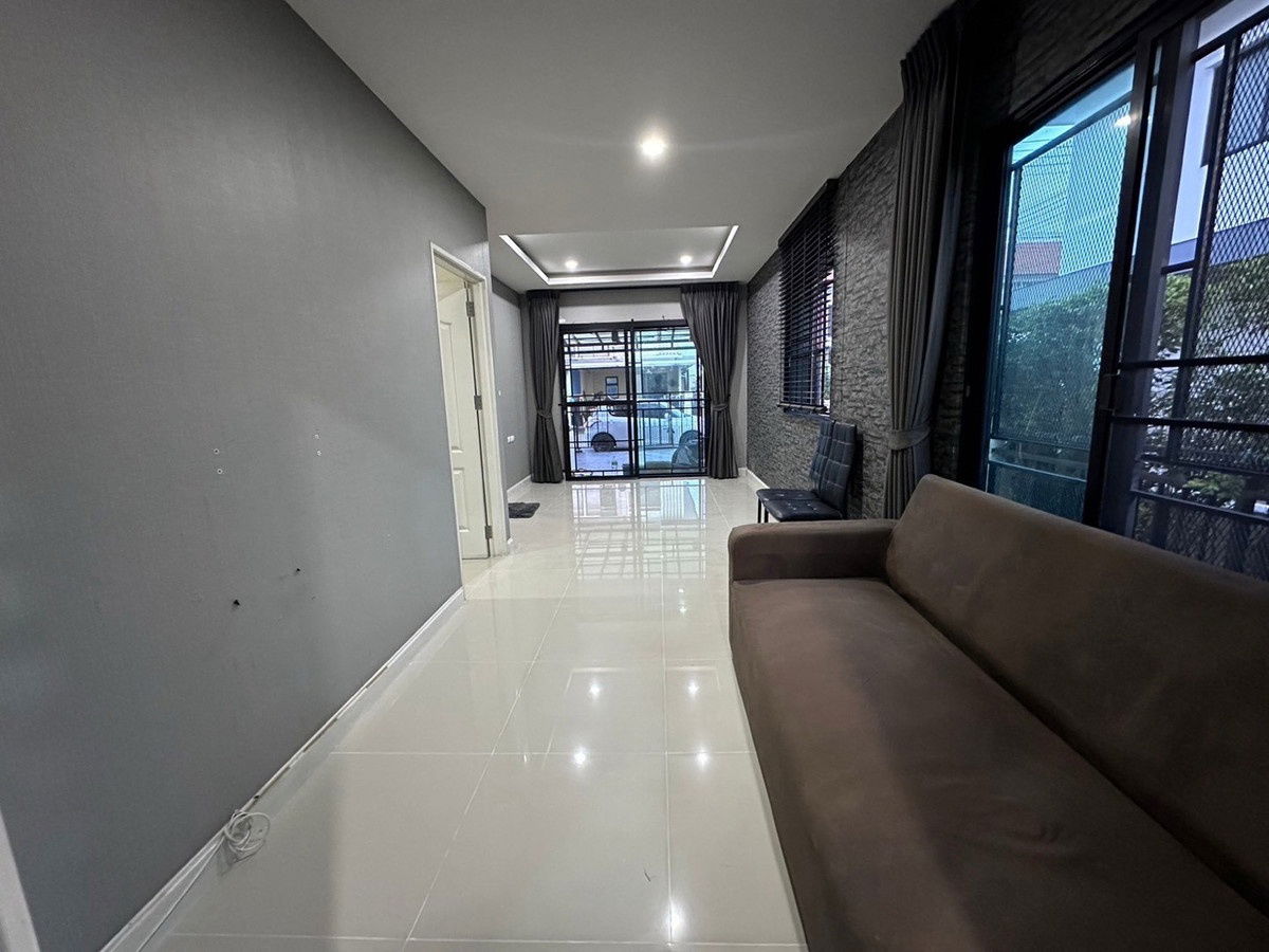 รูป 💥CP-9563💥ให้เช่า ทาวน์โฮม 2ชั้น โครงการ กานดา เพลส วงแหวน - ลำลูกกา คลอง 6 พร้อมเข้าอยู่👉แอดไลน์ @mastercondo - รูปที่ 6/18