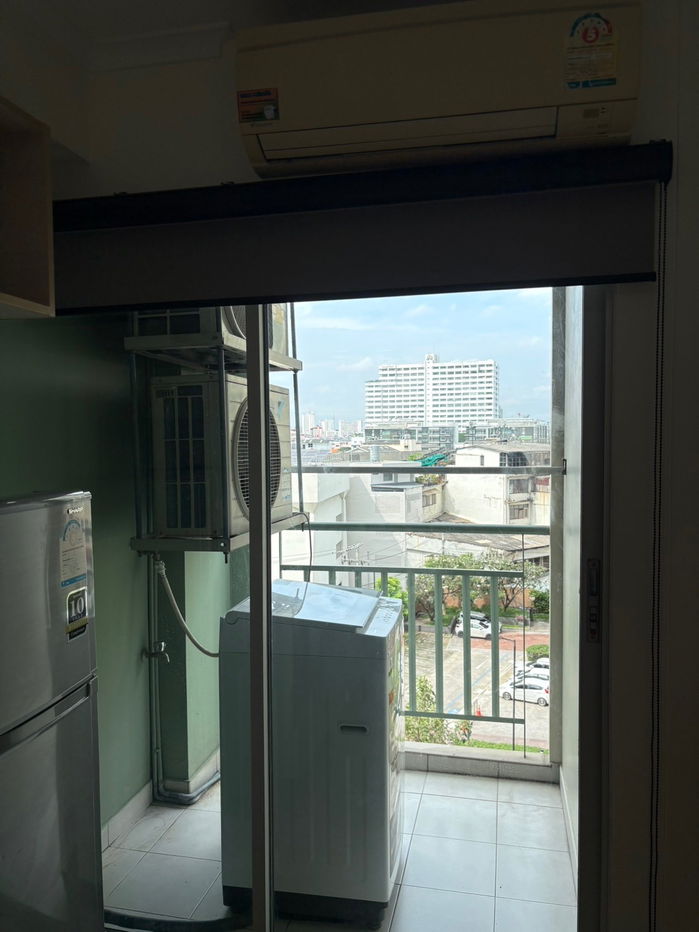 picture Condo for rent Lumpini Place Ratchayothin (equipped with washing machine) - 9/9