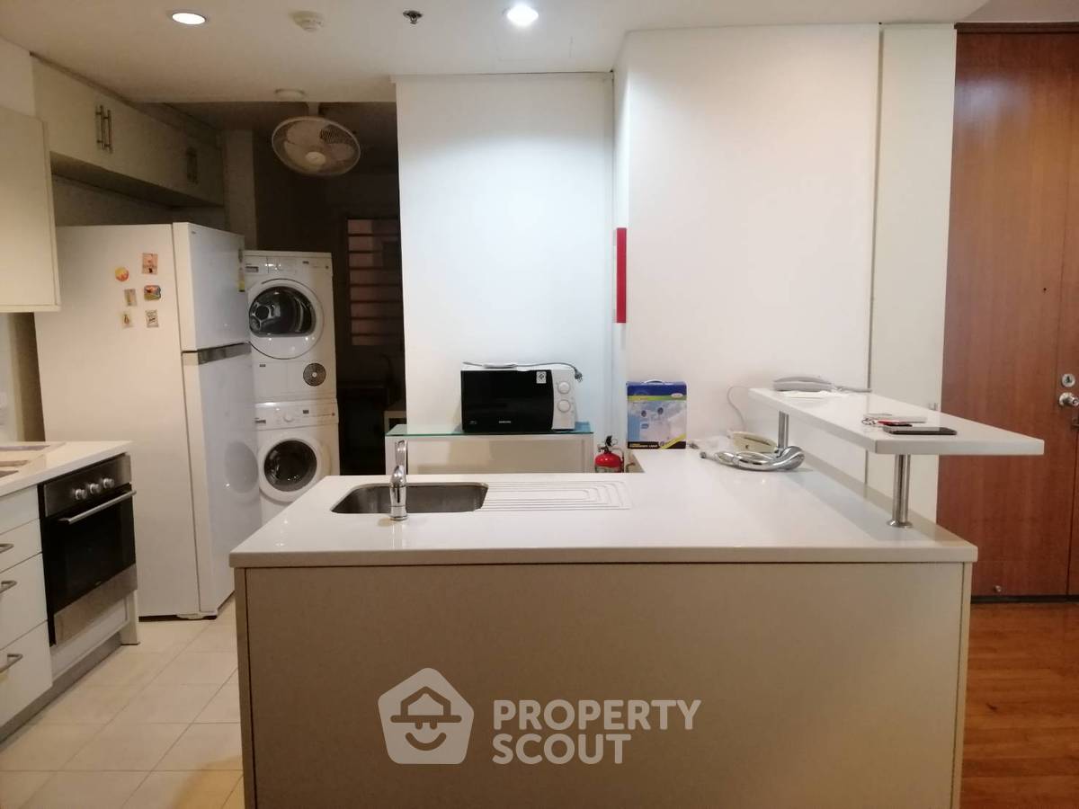 รูป คอนโด 3-ห้องนอน ที่ เดอะ รอยัล ศาลาแดง คอนโดมิเนียม ใกล้ MRT สีลม (ID 1815985) - รูปที่ 2/10