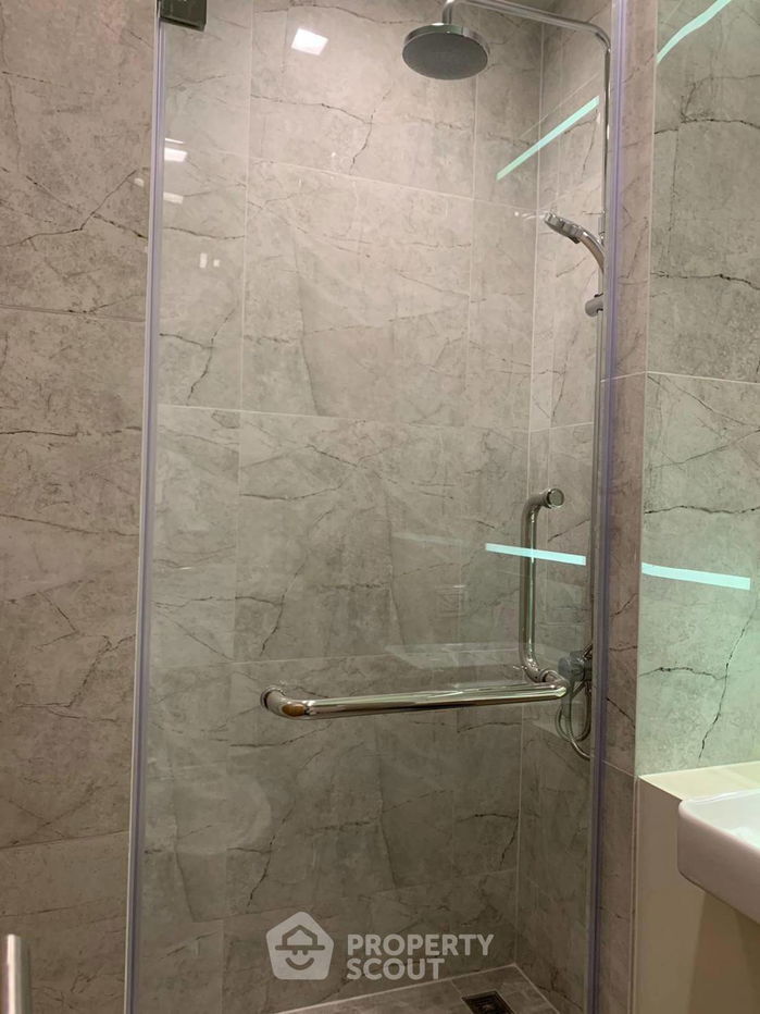 picture 1-BR Condo at Noble Around Sukhumvit 33 near BTS Phrom Phong (ID 904188) - 5/16