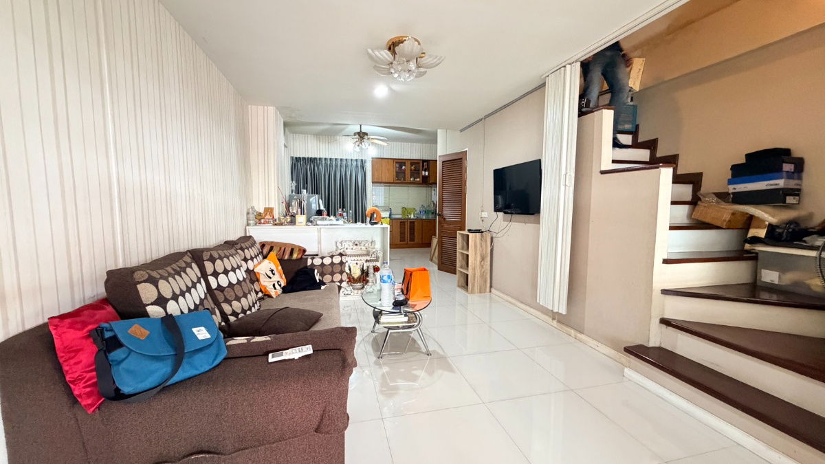 รูป ✨ พร้อมขาย ! ขายทาวน์โฮม 3 ชั้น — Supalai Ville รัชดาภิเษก 32 ทำเลใจกลางเมือง เดินทางสะดวก ใกล้ ม.ราชภัฏจันทรเกษม / ม.เกษตรศาสตร์ - รูปที่ 3/32