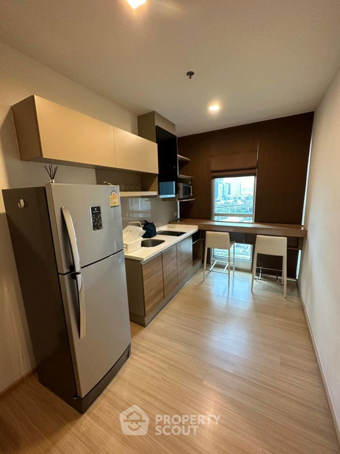 รูป คอนโด 1-ห้องนอน ที่ ริธึ่ม สุขุมวิท 50 ใกล้ BTS อ่อนนุช (ID 2066372) - รูปที่ 3/9