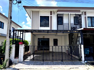 ทาวน์โฮมให้เช่า : 💥CP-9563💥ให้เช่า ทาวน์โฮม 2ชั้น โครงการ กานดา เพลส วงแหวน - ลำลูกกา คลอง 6 พร้อมเข้าอยู่👉แอดไลน์ @mastercondo