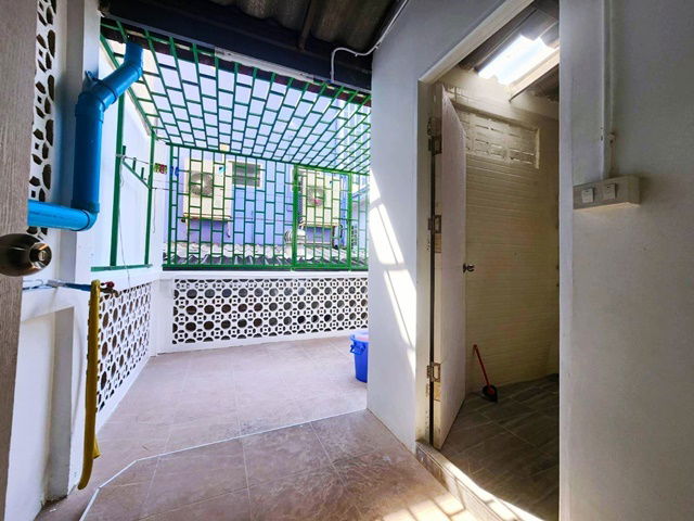 รูป อัญมณีล้ำค่า BTSพญาไท ราชเทวี และ ARL เพียง 598 เมตร 407 ตร.ม. ถนนเพชรบุรี ซอย 3-9 เพียง 5 นาทีสู่สยามพารากอน อาคารพาณิชย์ กว้างขวาง 4 ชั้น - รูปที่ 5/8