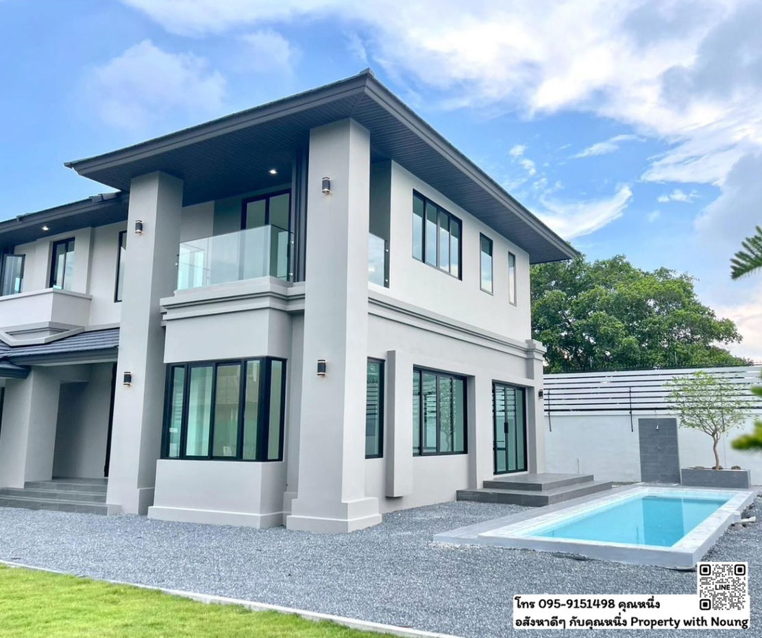 รูป บ้านเดี่ยวหรู พระราม 2 หลังใหญ่ 2 ชั้น พร้อมสระว่ายน้ำส่วนตัว “ณุศาศิริ ซิตี้ พระราม 2” ทำเลดีต้นถนนพระราม 2 พร้อมถนนทางเข้าโครงการส่วนตัว - รูปที่ 2/44