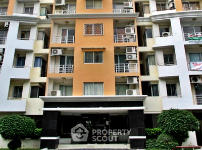 Condos for sale MRT Lat Phrao 83  : 2-BR Condo at Assagarn Place Ladprao 85 Condominium in Khlong Chaokhun Sing (ID 2382467)