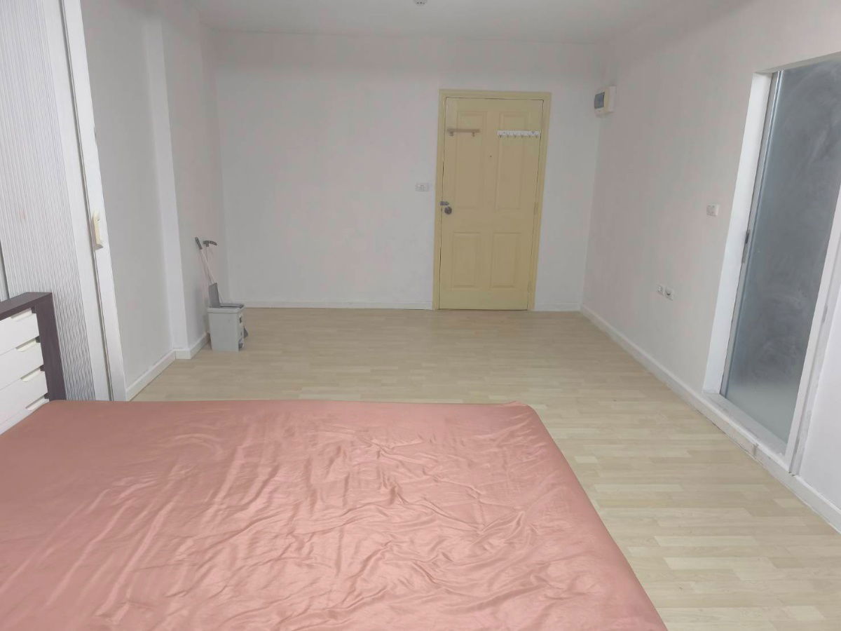 picture Condo for sale D Condo Ramkhamheang near The Mall - 3/12