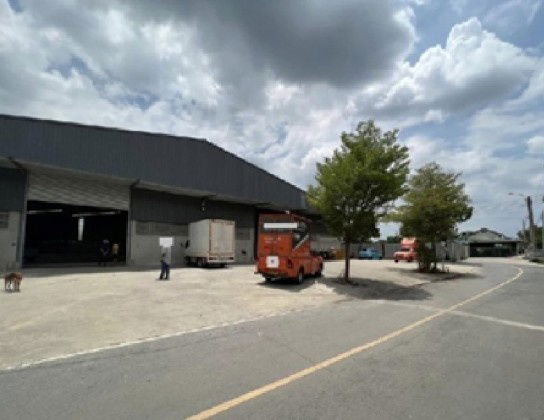 รูป ให้เช่าโกดังพร้อมสำนักงาน ขนาดใหญ่ พื้นที่ 1450 ตารางเมตร ถนนนครอินทร์ บางกรวย - รูปที่ 10/12