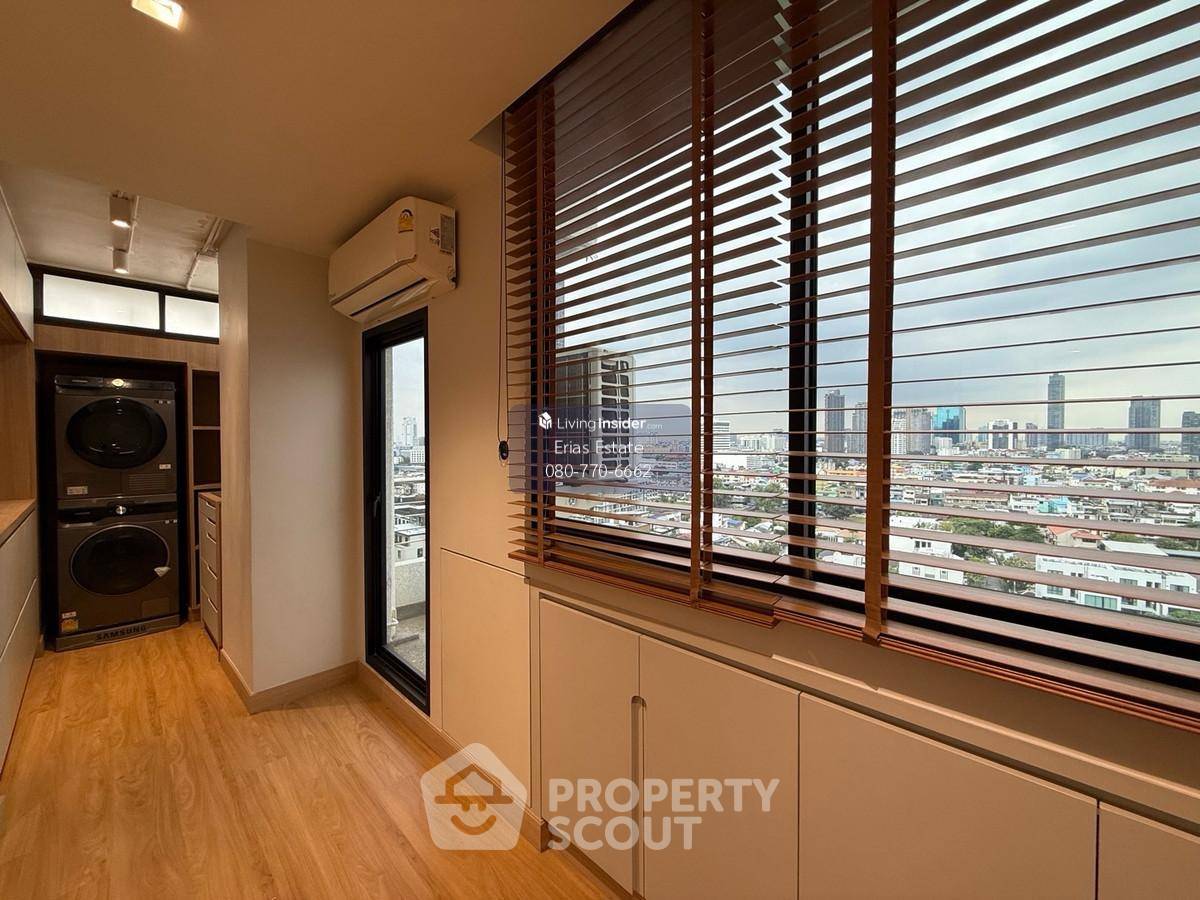 รูป คอนโด 2-ห้องนอน ที่ ศุภาลัย เพลส สุขุมวิท 39 ใกล้ BTS พร้อมพงษ์ (ID 2411621) - รูปที่ 11/12