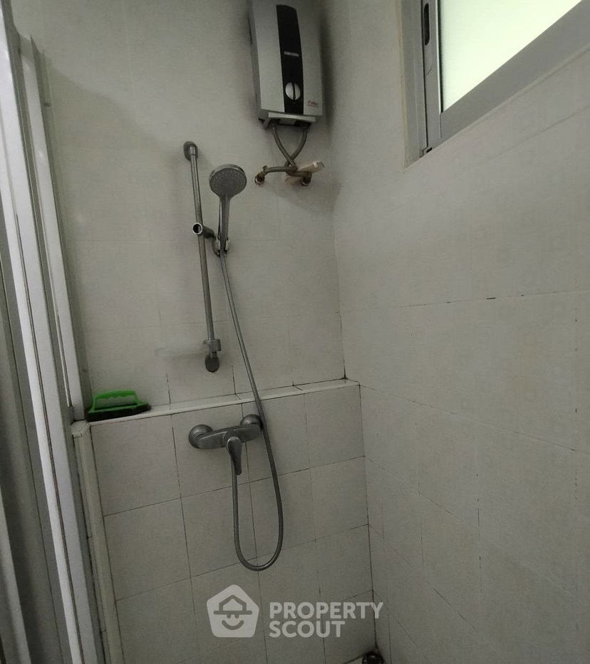 picture 1-BR Condo at Condo One Sukhumvit 67 near BTS Phra Khanong (ID 510222) - 9/10