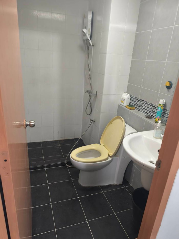 picture Condo for sale D Condo Ramkhamheang near The Mall - 8/12