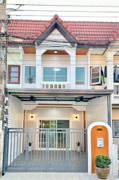 หมู่บ้านจิตตกาญจน์ บางใหญ่ ติดถนนกาญจนาภิเษก ห่างเซ็นทรัล เวสเกต เพียง 500 เมตร