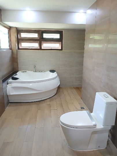 รูป ปล่อยเช่า Pool Villa 2 ชั้น ดอยสะเก็ด บ้านชั้นครึ่ง 2 ห้องนอน พื้นที่ 300 ตรม. - รูปที่ 14/14