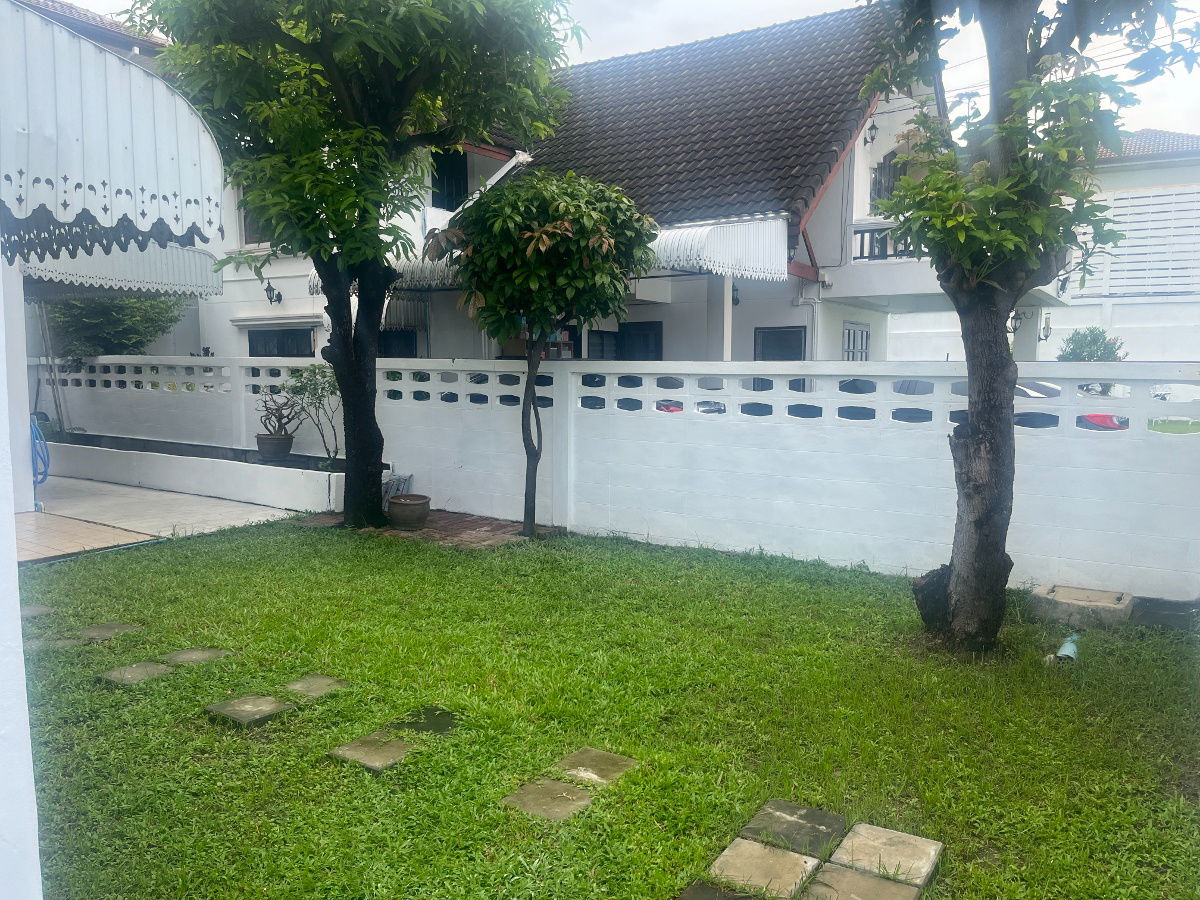 รูป ให้เช่าบ้านเดี่ยว 63 ตร.วา หมู่บ้านเลิศอุบล4 ซอยนาคนิวาส 48 แยก14-13 ถนนนาคนิวาส แขวงลาดพร้าว - รูปที่ 3/12