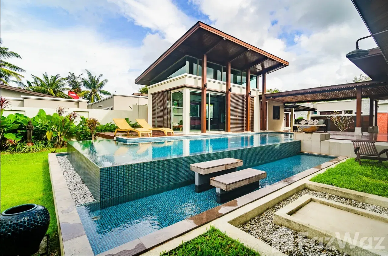 picture 3 Bedrooms 3.5 bathrooms Tropical Modern Contemporary Villa 1943717 - 2/30